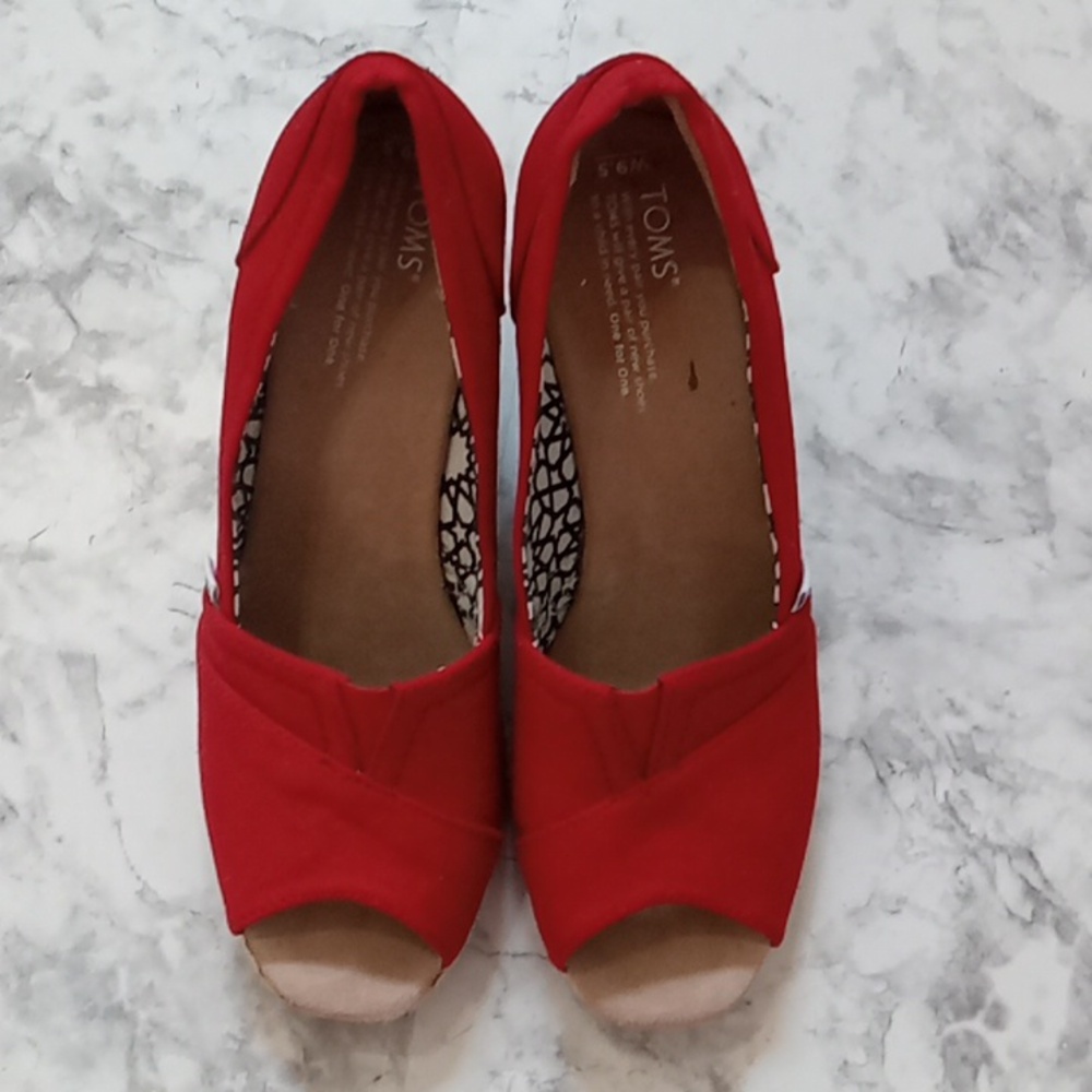 Toms Red Women’s Open-Toe Espadrille Wedges